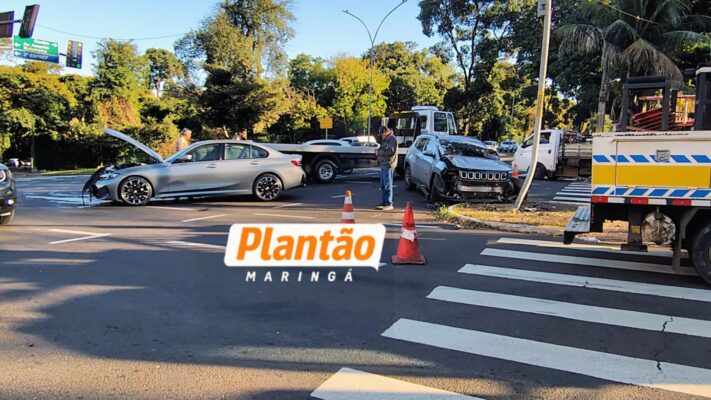 Câmera de segurança registra colisão entre BMW e Jeep Renegade em Maringá Foto 1 Fotos de Câmera de segurança registra colisão entre BMW e Jeep Renegade em Maringá