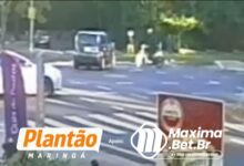 Fotos de Câmera flagra motorista avançando preferencial e provocando grave acidente entre carro e motocicleta em Maringá