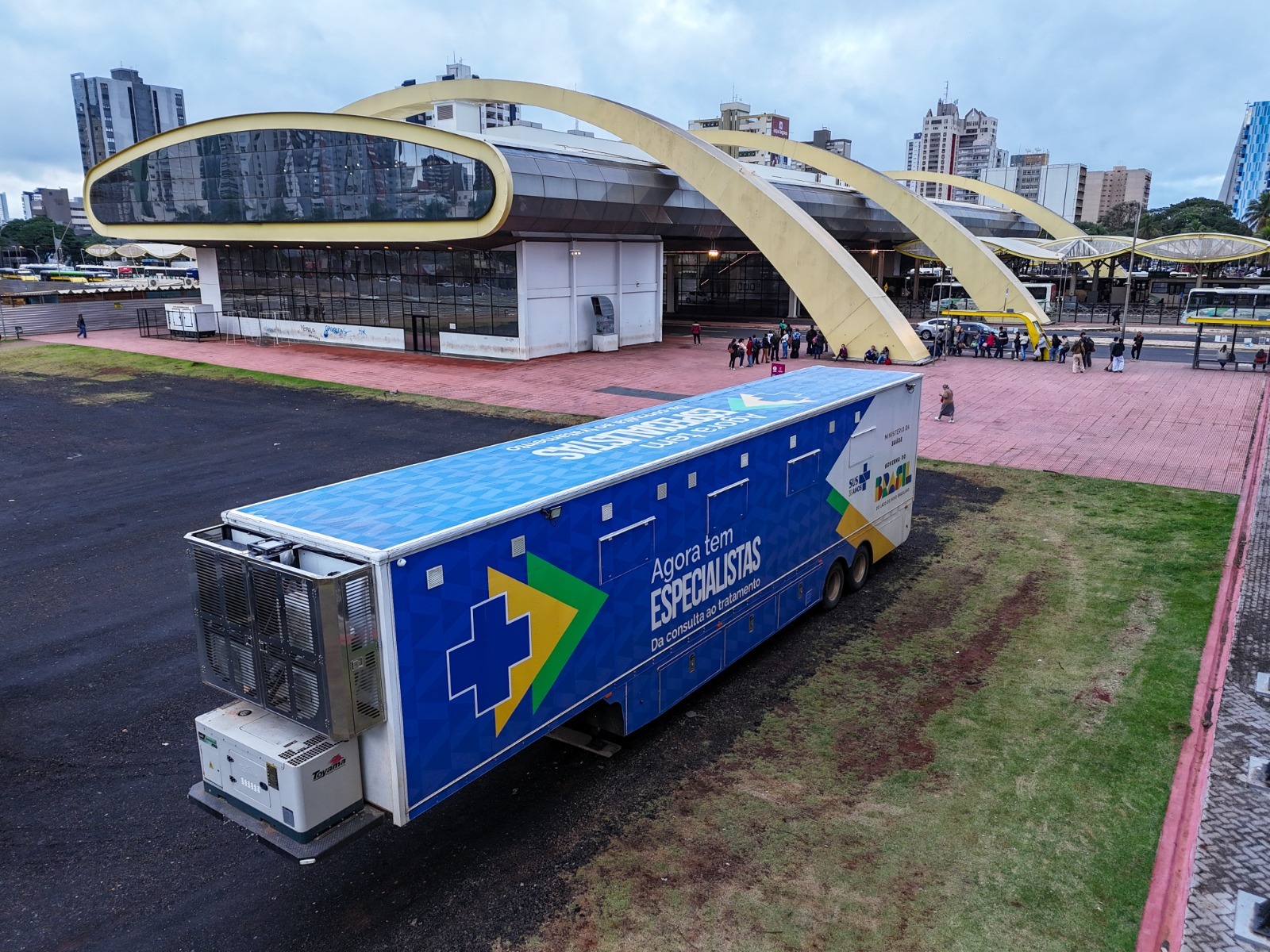 Fotos de Com 60 atendimentos diários, ‘Carreta da Mulher’ agiliza consultas e exames de pacientes que aguardam na fila; serviços iniciam nesta sexta, 19