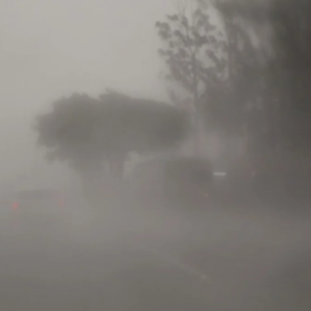 Fotos de Frente fria avança, tempo vira e põe 138 cidades do Paraná em alerta de tempestade; frio intenso volta nesta semana