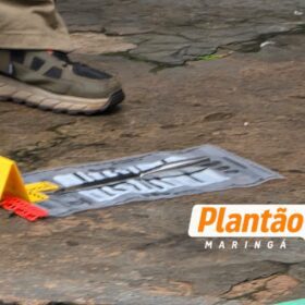 Fotos de Homem é morto a facadas em frente a bar, em Maringá; crime foi registrado por câmera de segurança