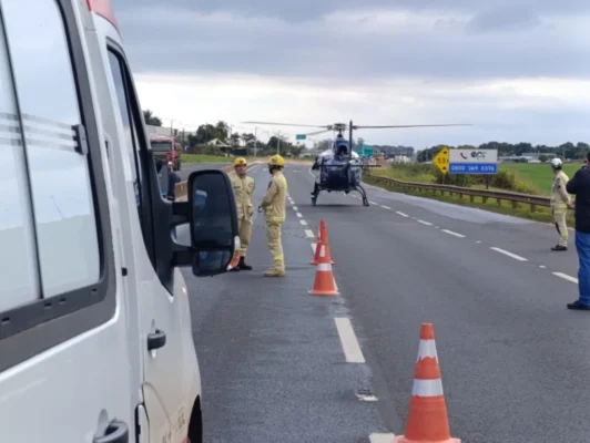 Homem morre atropelado na BR-376 na região de Maringá e novo acidente grave é registrado na sequência Foto 1 Fotos de Homem morre atropelado na BR-376 na região de Maringá e novo acidente grave é registrado na sequência