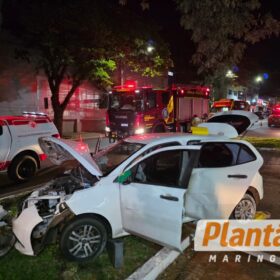 Fotos de Motorista foge após provocar grave acidente na Avenida Cerro Azul, em Maringá
