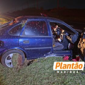 Motorista perde controle da direção e capota veículo na BR-376; duas pessoas ficam feridas Foto 2 Fotos de Motorista perde controle da direção e capota veículo na BR-376; duas pessoas ficam feridas