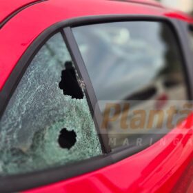 Fotos de Motorista tenta atropelar guardas durante perseguição, tiros são disparados e fuga termina com prisão em Maringá