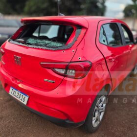 Fotos de Motorista tenta atropelar guardas durante perseguição, tiros são disparados e fuga termina com prisão em Maringá