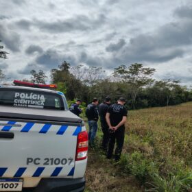PCPR REALIZA BUSCAS EM ÁREA RURAL DURANTE INVESTIGAÇÃO SOBRE DESAPARECIMENTO DE JOVENS Foto 3 Fotos de PCPR REALIZA BUSCAS EM ÁREA RURAL DURANTE INVESTIGAÇÃO SOBRE DESAPARECIMENTO DE JOVENS