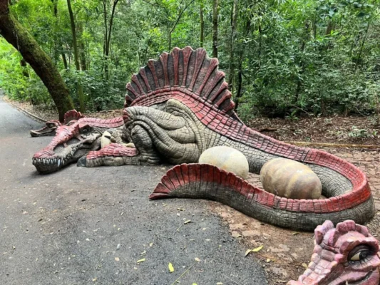 População pede e exposição de réplicas de dinossauros no Parque do Ingá é prorrogada Foto 1 Fotos de População pede e exposição de réplicas de dinossauros no Parque do Ingá é prorrogada