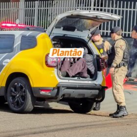 Fotos de Quadrilha é presa pela PM em Maringá com carro furtado; helicóptero Falcão auxiliou na operação; COM VÍDEO