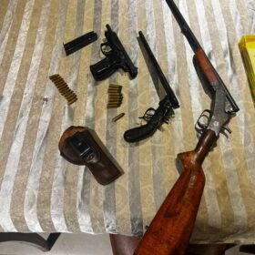 Mega Operação da PF tem mandados cumpridos em Maringá e mira esquema bilionário de contrabando e lavagem de dinheiro; COM VÍDEO Foto 2 Fotos de Mega Operação da PF tem mandados cumpridos em Maringá e mira esquema bilionário de contrabando e lavagem de dinheiro; COM VÍDEO