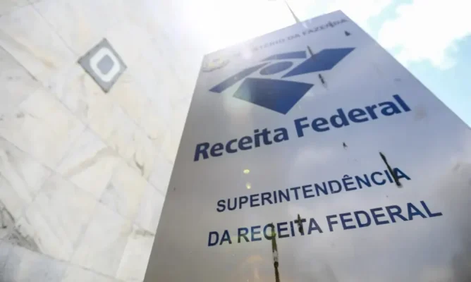 Fotos de Receita passa a publicar lista de devedores contumazes