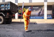 Fotos de Avenida de Maringá tem obras de recapeamento asfáltico e fica parcialmente interditada nesta segunda-feira