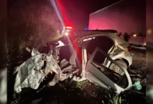 Fotos de Batida frontal com carreta mata idoso, adolescente e criança na BR-153 no Paraná