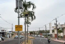 Fotos de Câmara de Maringá derruba veto ao projeto que obriga aplicação de películas refletivas nas colunas de radares