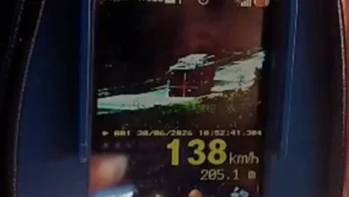 Fotos de Carreta-cegonha é flagrada a 138 km/h na BR-116 no Paraná
