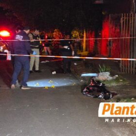 Jovem de 19 anos é executado com 21 tiros em Sarandi; polícia investiga vítima estava armada Foto 9 Fotos de Jovem de 19 anos é executado com 21 tiros em Sarandi; polícia investiga vítima estava armada
