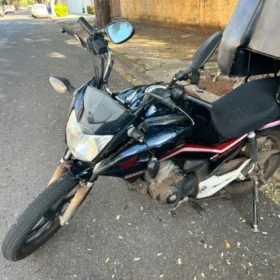 Fotos de Motoboy fica inconsciente após grave acidente em cruzamento de Maringá