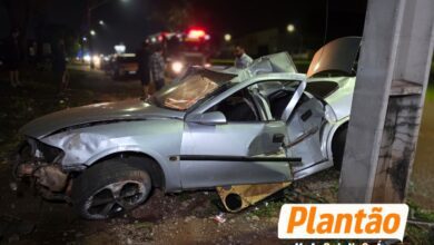 Fotos de Motorista desaparece após capotamento violento na Avenida Colombo, em Sarandi