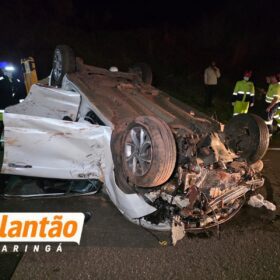 Motorista fica ferida após capotar carro na BR-376 entre Maringá e Iguatemi Foto 1 Fotos de Motorista fica ferida após capotar carro na BR-376 entre Maringá e Iguatemi