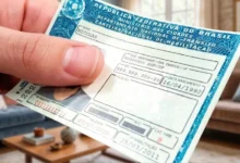 Fotos de Motoristas com CNH vencida recebem “folga” para renovar documento; veja quem tem direito