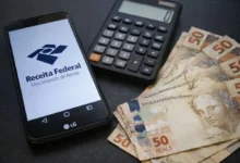 Fotos de Receita Federal vai depositar dinheiro automaticamente para milhões de brasileiros; veja quem recebe em julho