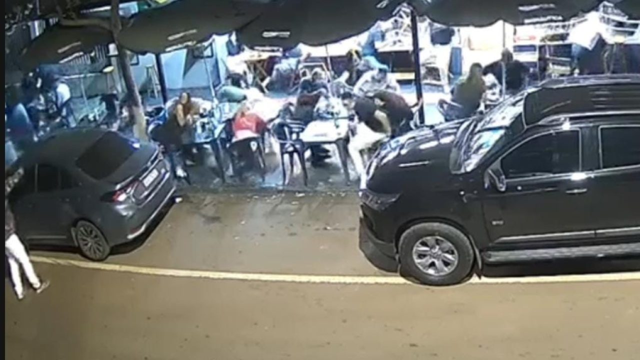 atirador-invade-estabelecimento-mata-duas-pessoas-e-deixa-tres-baleadas-na-regiao-de-maringa-veja-o-video