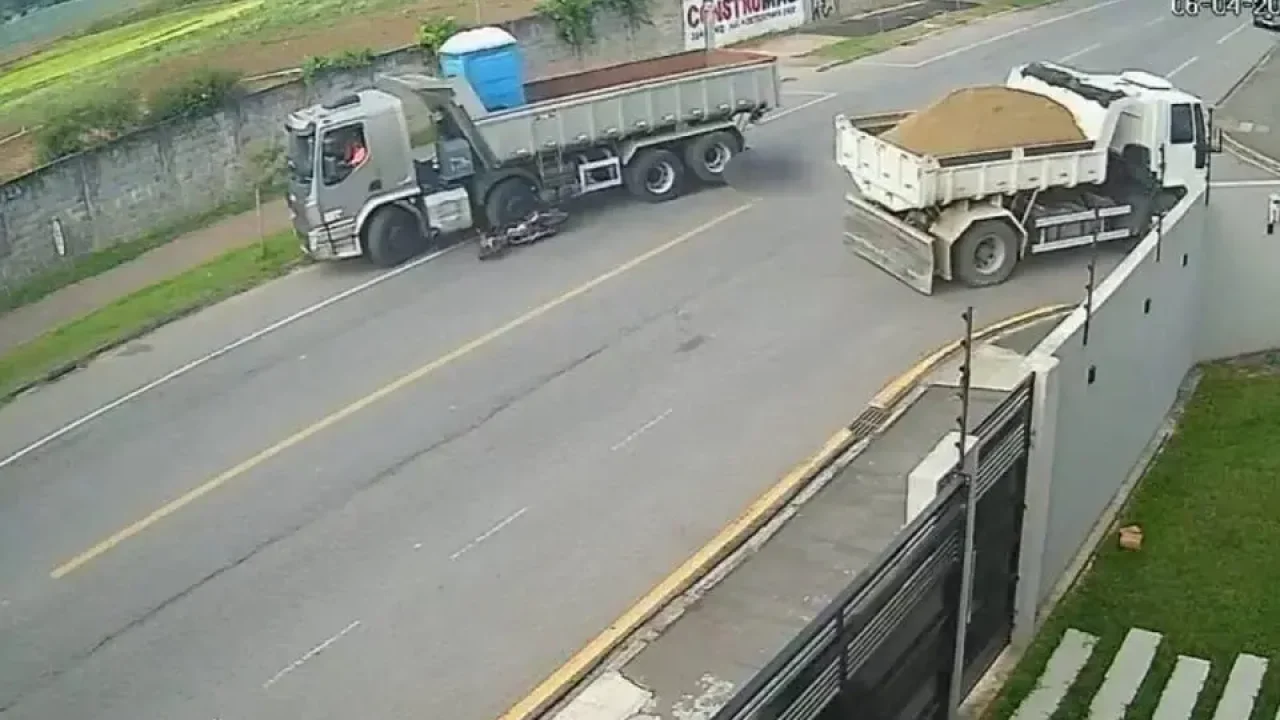 cenas-fortes-video-mostra-acidente-que-matou-motociclista-de-18-anos-no-parana