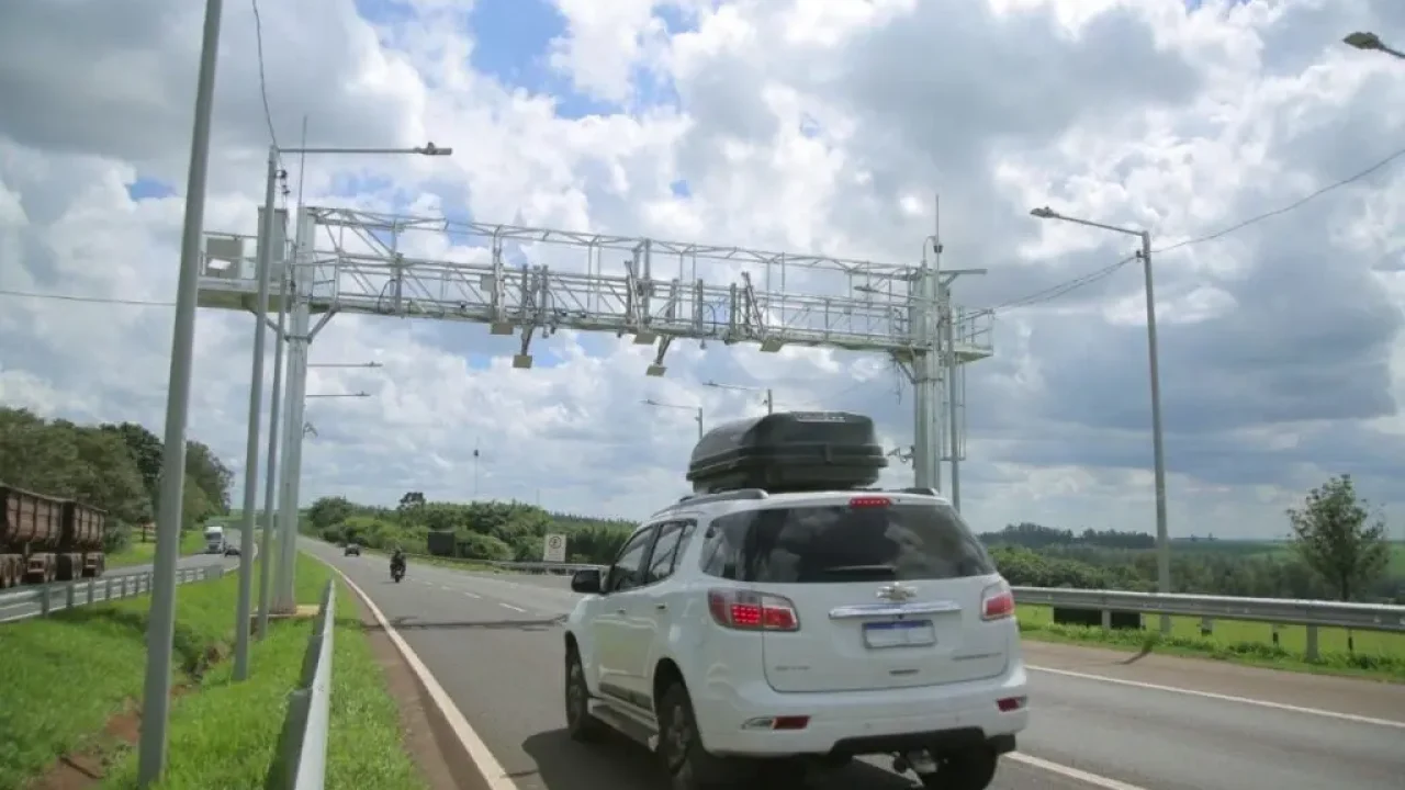 free-flow-cobranca-do-pedagio-eletronico-na-regiao-de-maringa-comeca-4-de-maio-veja-como-funciona-e-valores