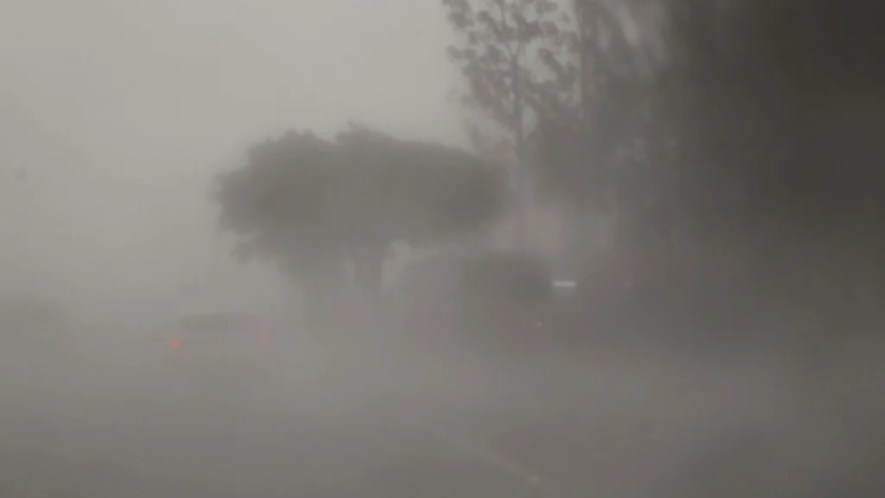frente-fria-avanca-tempo-vira-e-poe-138-cidades-do-parana-em-alerta-de-tempestade-frio-intenso-volta-nesta-semana