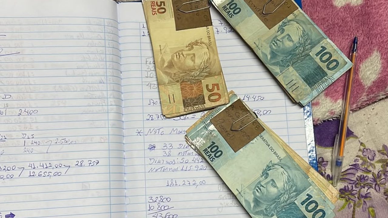 gaeco-cumpre-mandados-na-2a-fase-de-operacao-que-apura-possivel-envolvimento-de-policiais-militares-de-maringa-mandaguacu-e-sarandi-na-pratica-de-crimes