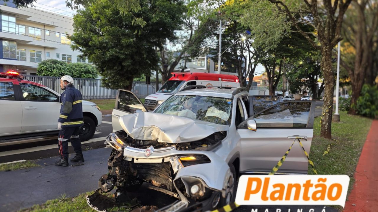 moca-fica-ferida-apos-perder-o-controle-de-carro-e-atingir-arvore-em-maringa