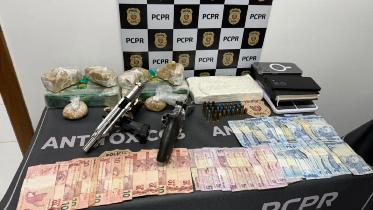 policia-civil-prende-suspeito-de-liderar-grupo-do-trafico-e-apreende-drogas-e-armas-em-maringa