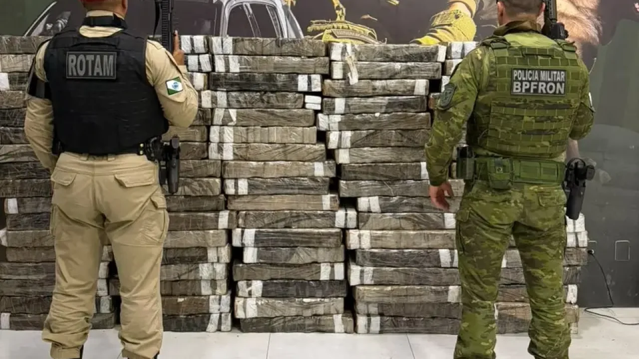policia-rodoviaria-estadual-apreende-uma-tonelada-de-maconha-em-esconderijo-na-regiao-de-maringa