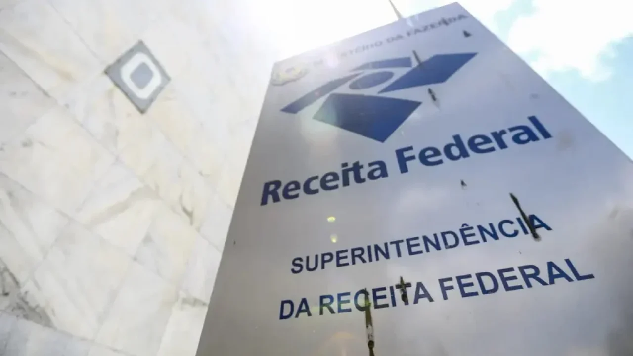 receita-passa-a-publicar-lista-de-devedores-contumazes