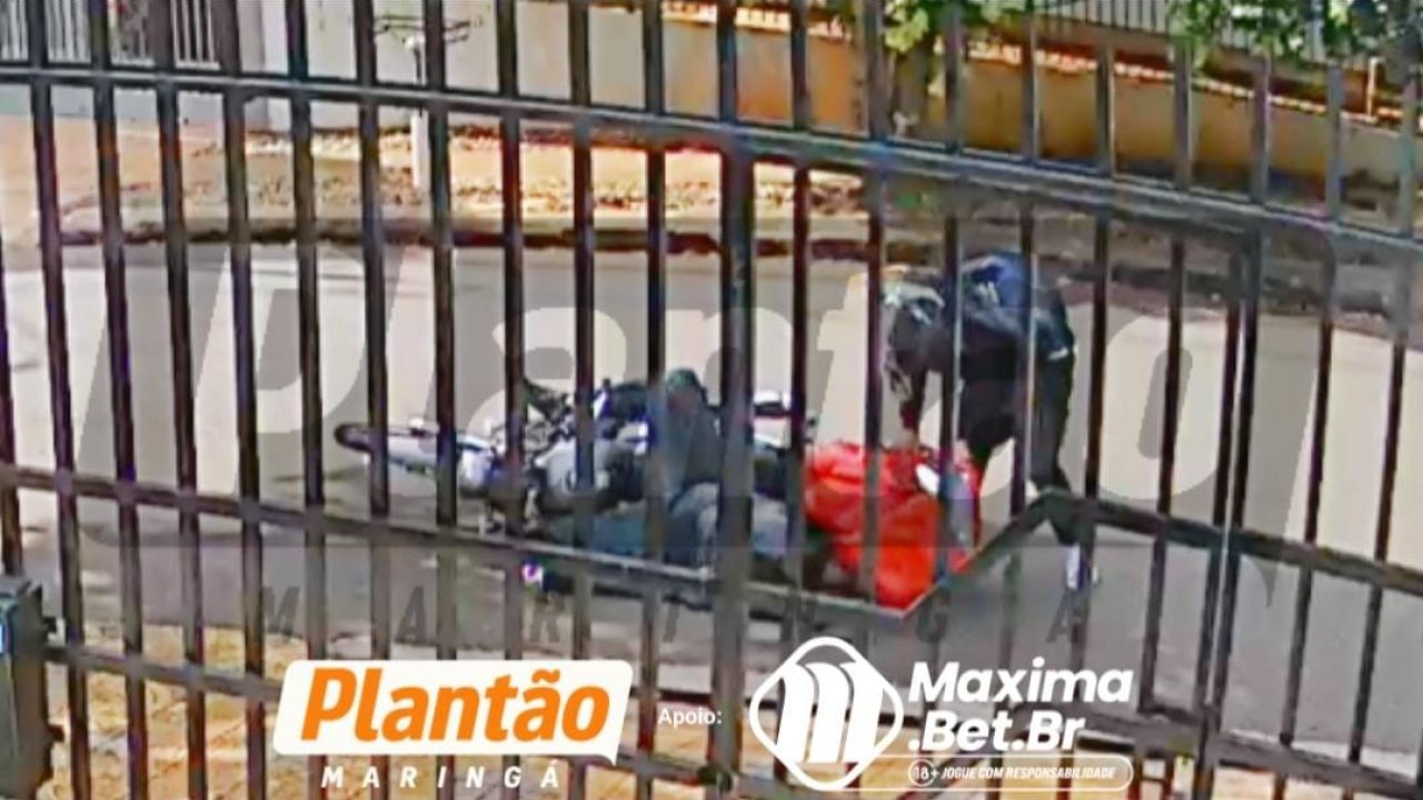 video-dupla-assalta-motoboy-com-protese-e-rouba-iphones-em-maringa